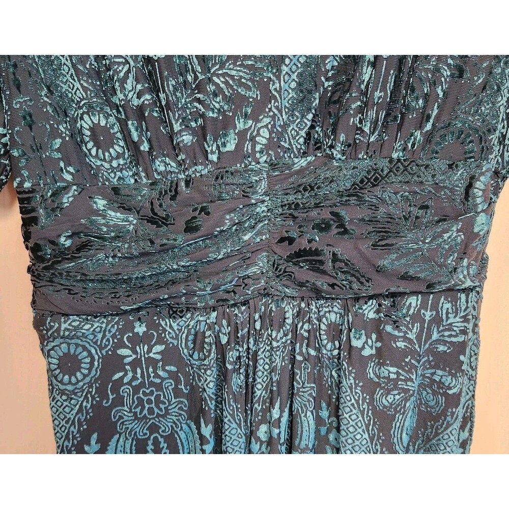 Baltic Born Leslie Embossed Velvet Maxi Emerald Size L Dress Short Sleeve NWT - Picture 3 of 14